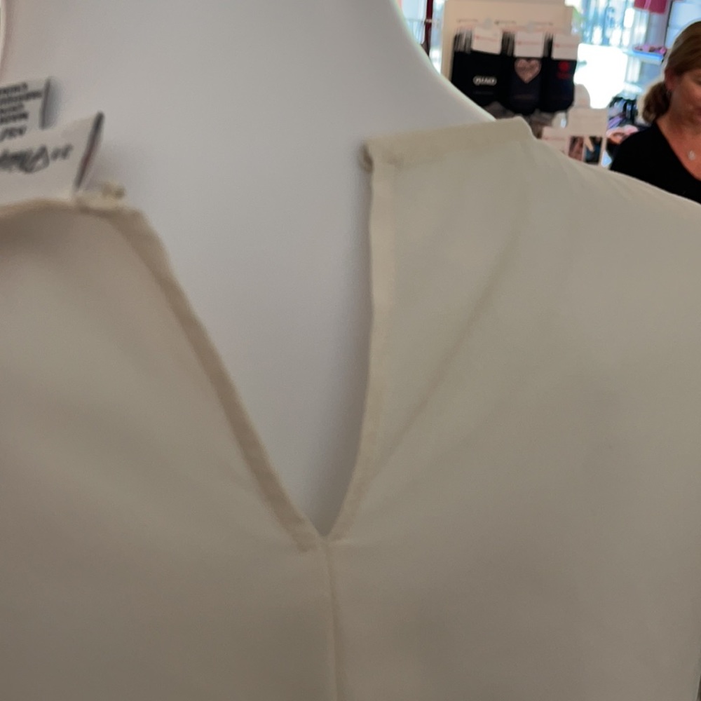 Blouse - Picture 4 of 6